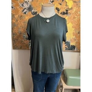 Religion Asymmetrical Green Slit Back Soft Tee Neck L